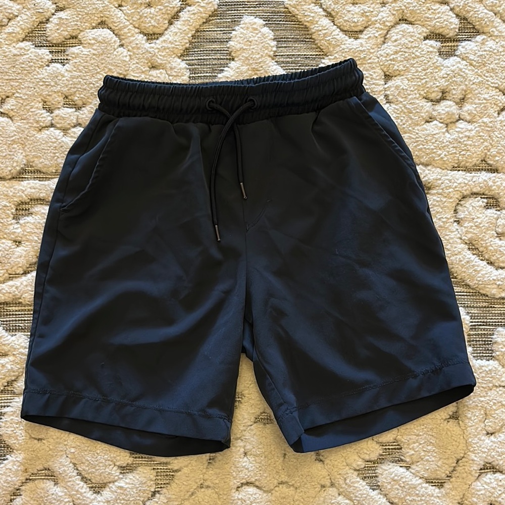Vineyard Vines Navy Performance Shorts
